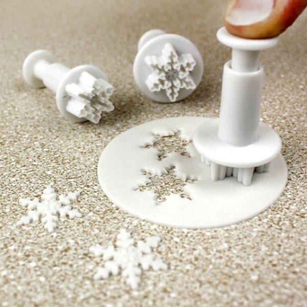 Plunger Cutter - Mini Snowflake Set 3